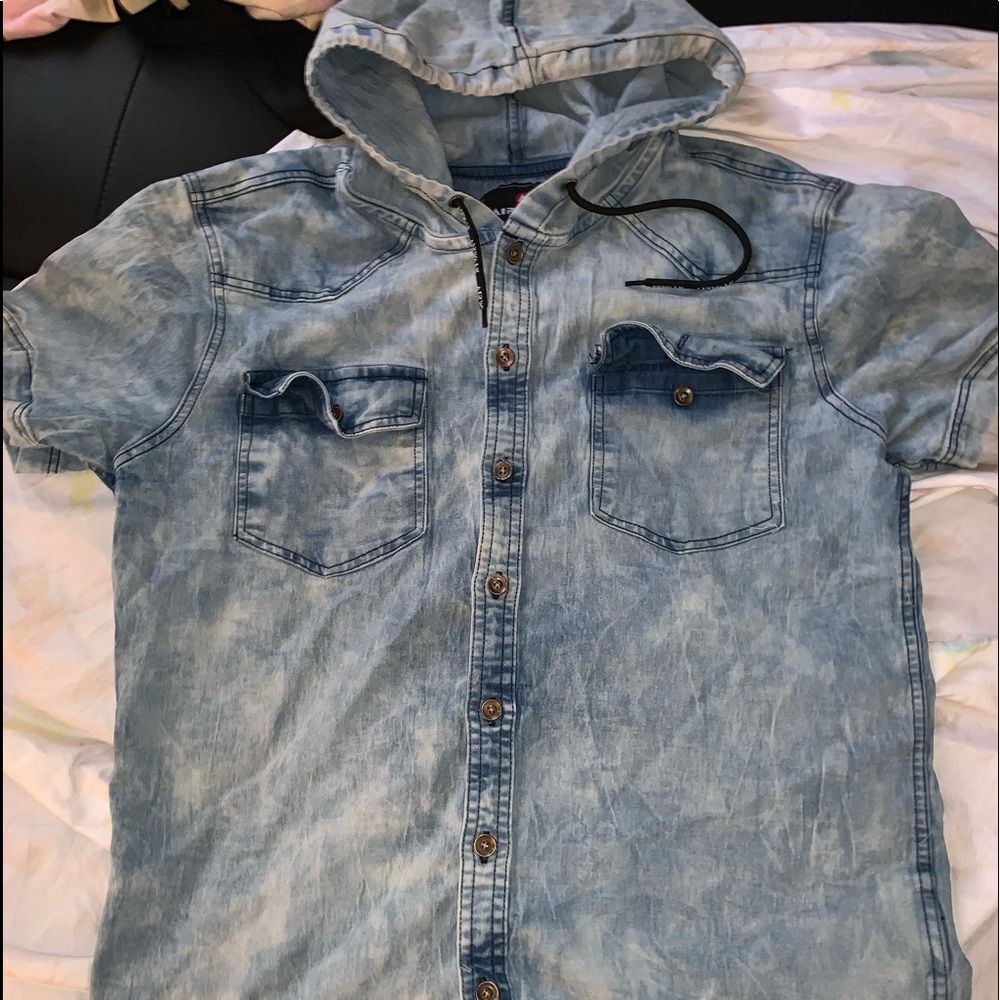 Airwalk jean jacket without sleeves